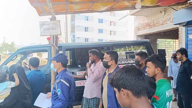 ভাড়া বাসা থেকে অবসরপ্রাপ্ত সেনা সদস্যের অর্ধগলিত লাশ উদ্ধার